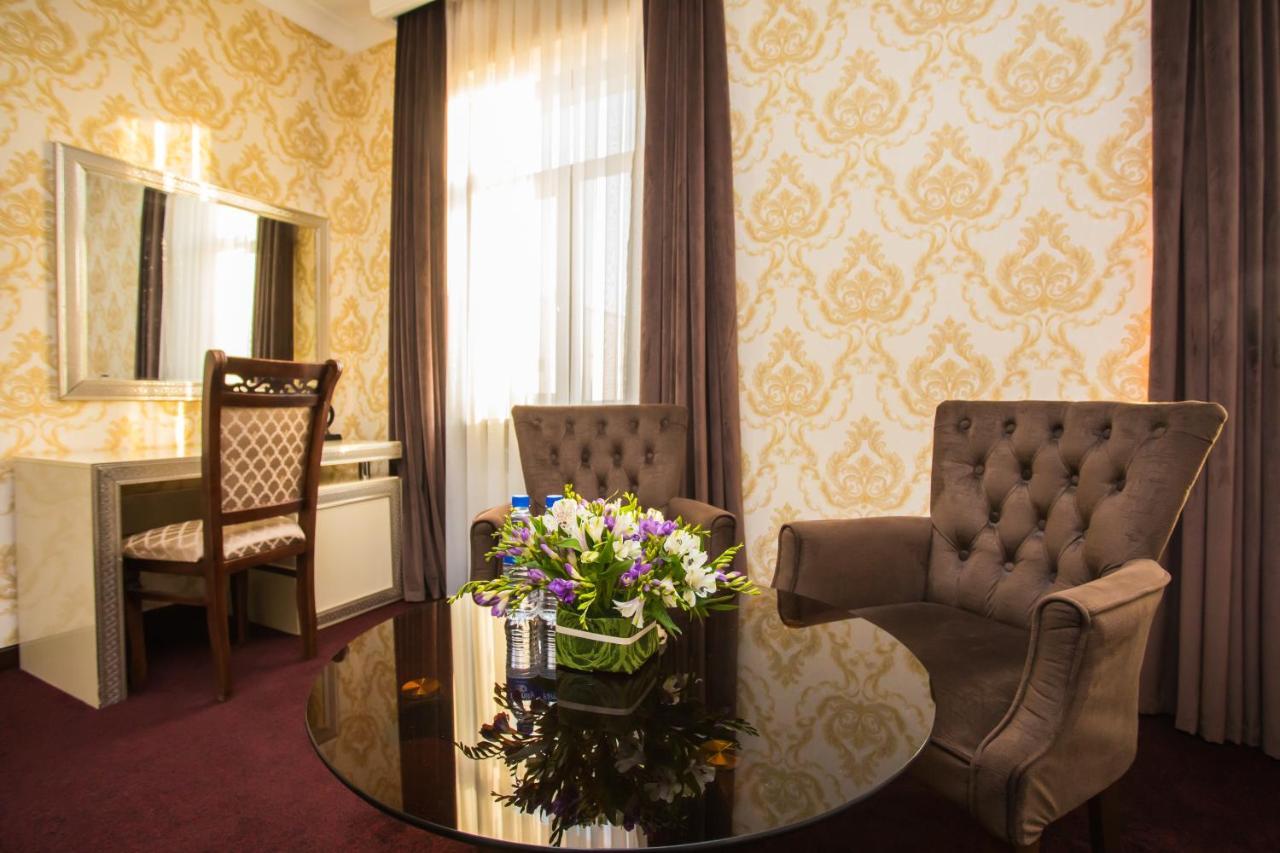 Hotel Grand Capital Taskent Exterior foto